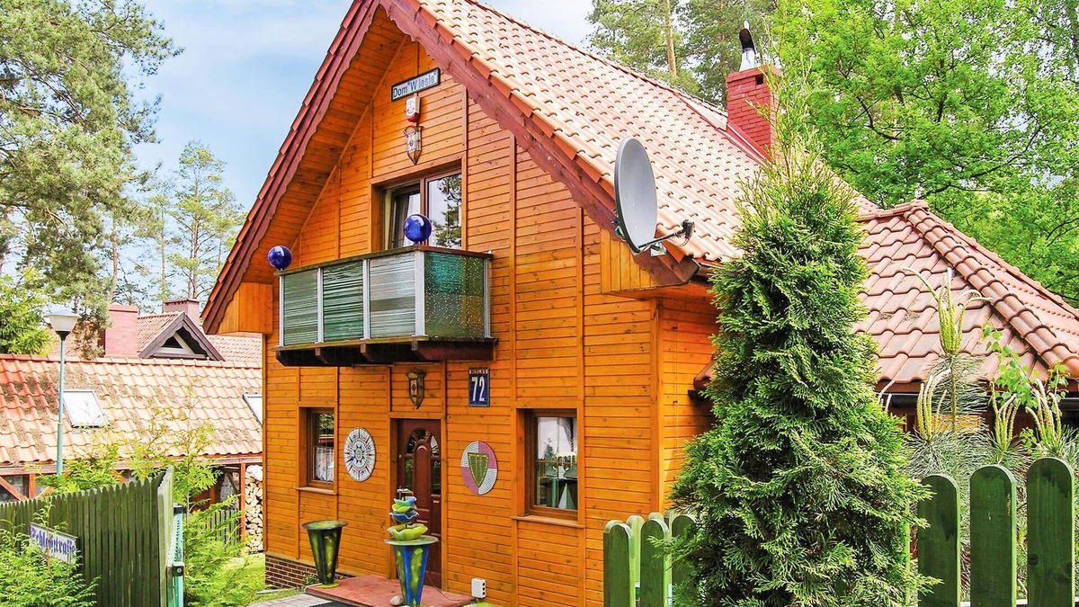 Grunwald House | Beautiful home in Grunwald with WiFi
