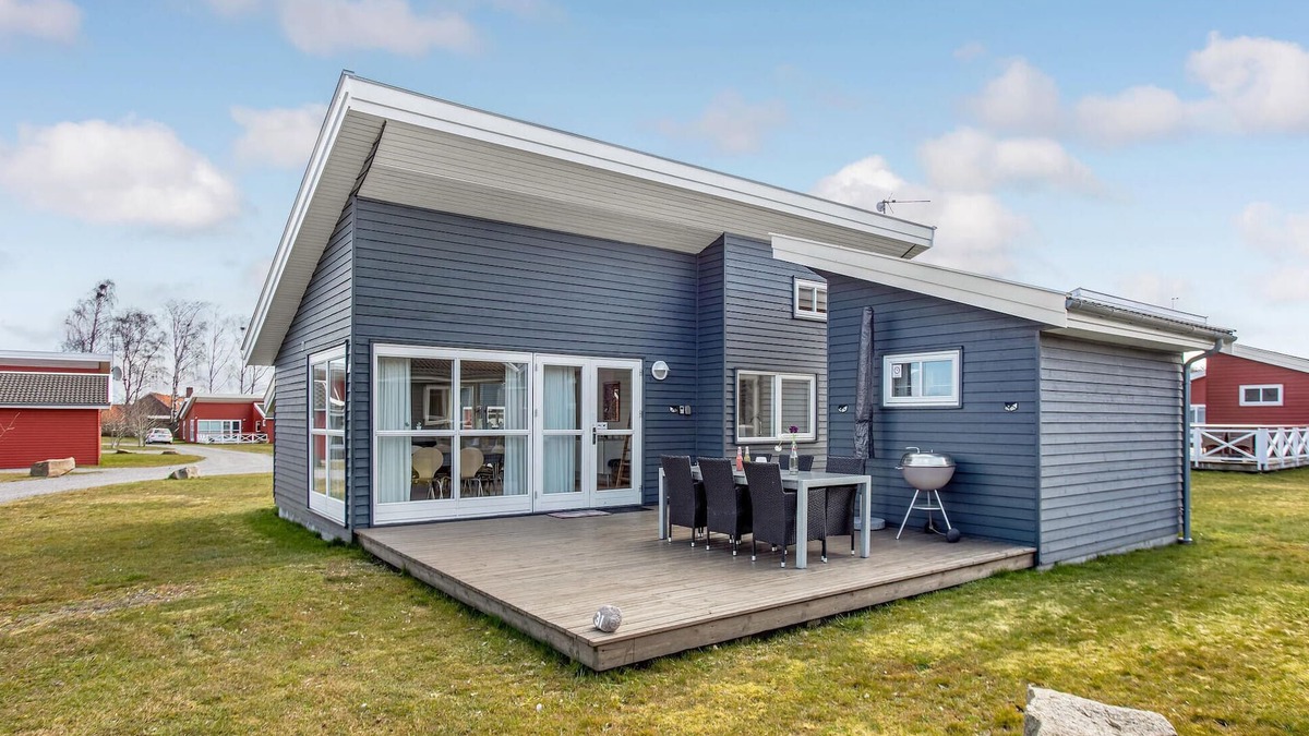 Gudhjem House | Beautiful home in Gudhjem with WiFi