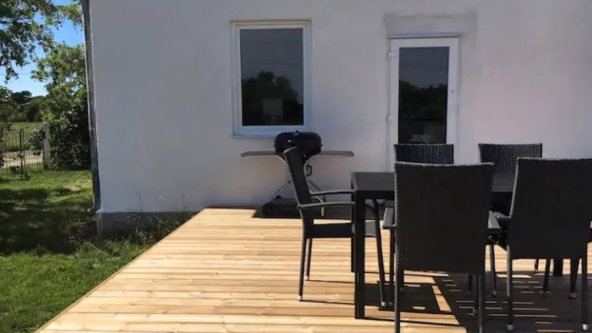 Hablingbo House | Beautiful home in Havdhem with 5 Bedrooms, Swimming pool and WiFi