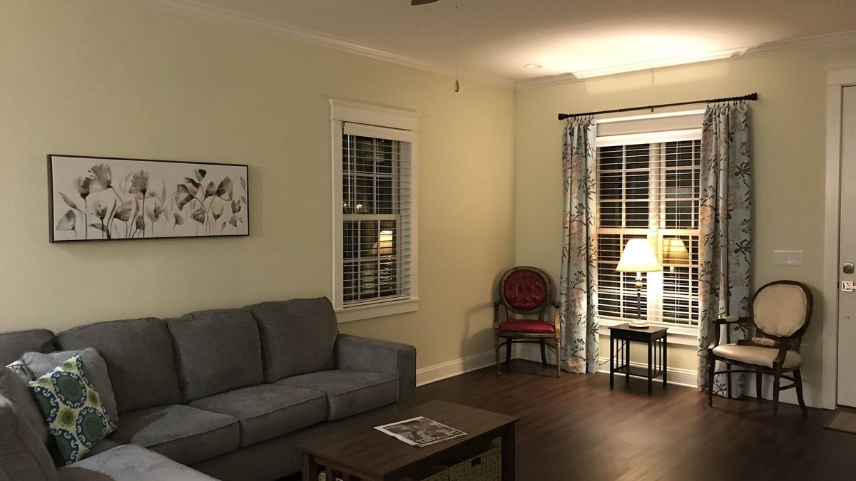 Washington Square House | Beautiful home in Historical Garden District of Mobile Alabama