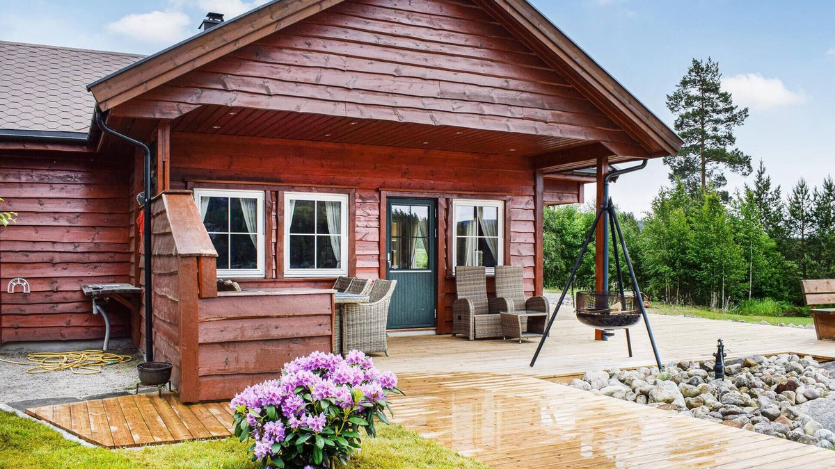 Vegusdal House | Beautiful home in Mykland with WiFi