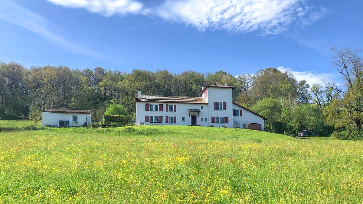 Oregue House | Beautiful home in Oregue