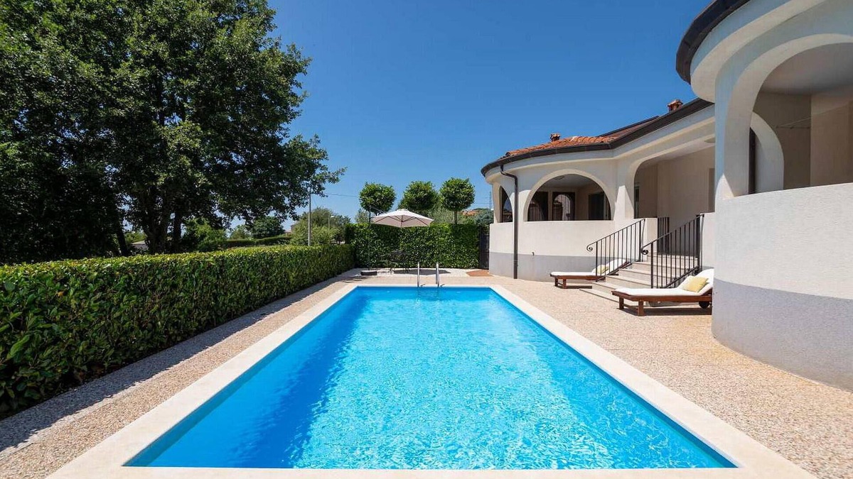 Musalez House | Beautiful home in Porec with WiFi