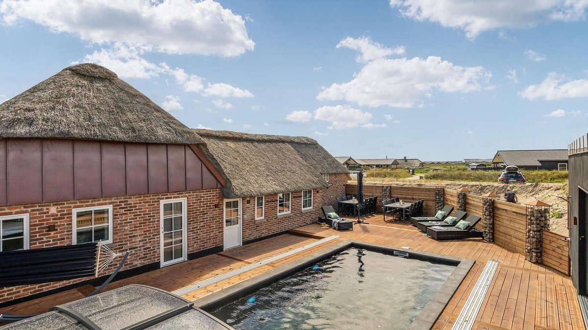 Houvig Strand House | Beautiful home in Ringkøbing with sauna