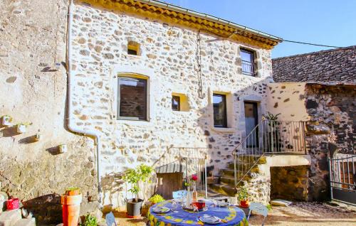 Rochessauve House | Beautiful Home In Rochessauve With Wifi
