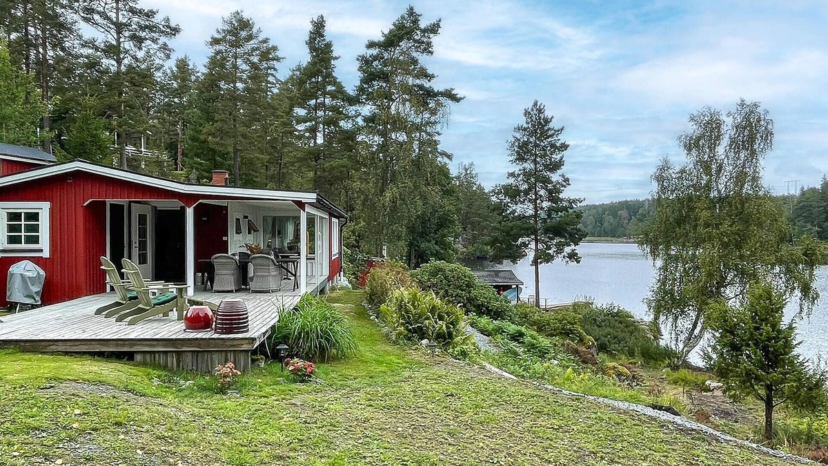 Saffle Municipality House | Beautiful home in Säffle with lake view