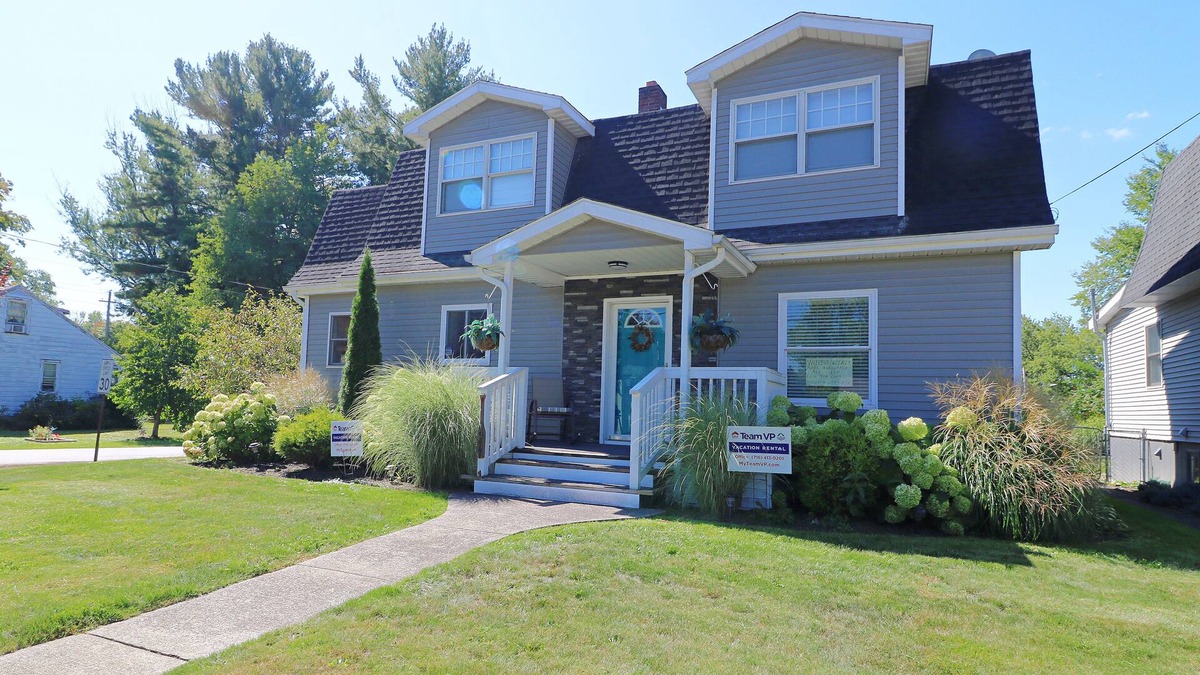 Bemus Point House | Beautiful home in the heart of Bemus Point, 4977 Main St.