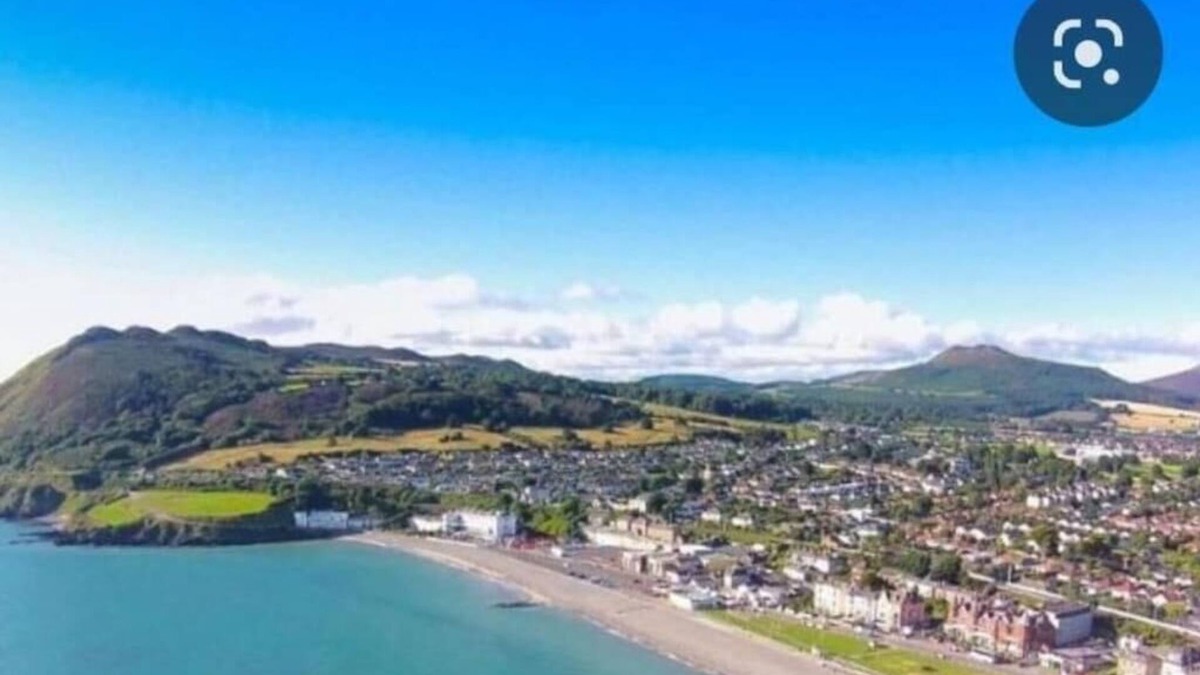 Bray House | Beautiful home in the heart of Bray.