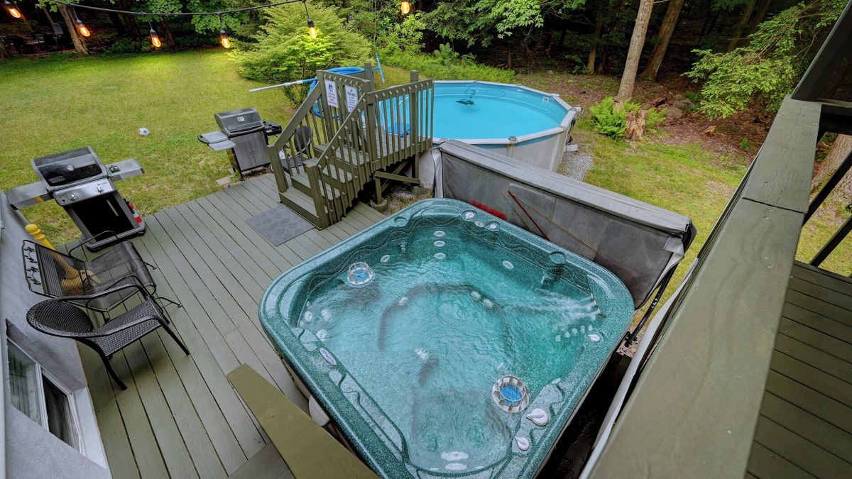 Blakeslee House | Beautiful home in the heart of the Pocono