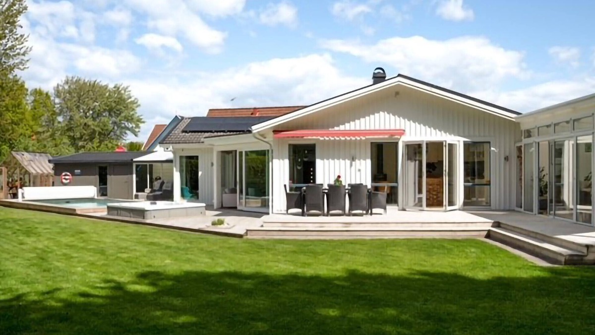 Bastad Municipality House | Beautiful home in Torekov