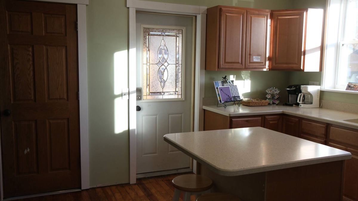 Massillon House | Beautiful Home Listing in Massillon