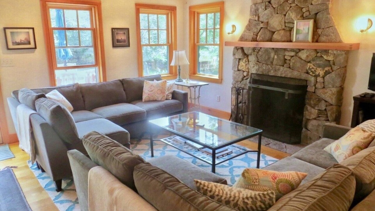 Aquinnah House | Beautiful home, walk to beach, has AC. Long-term winter rental considered.