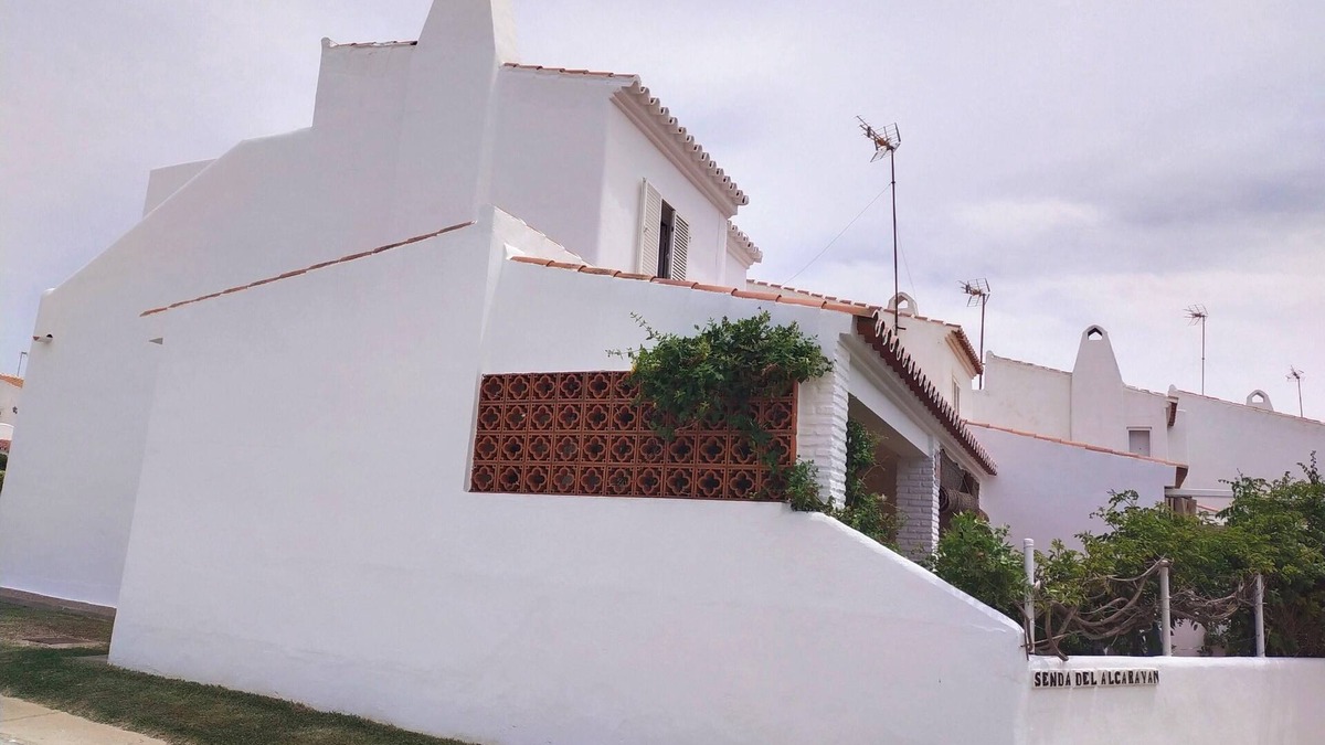 1a Fase House | Beautiful house 30 meters from the sea