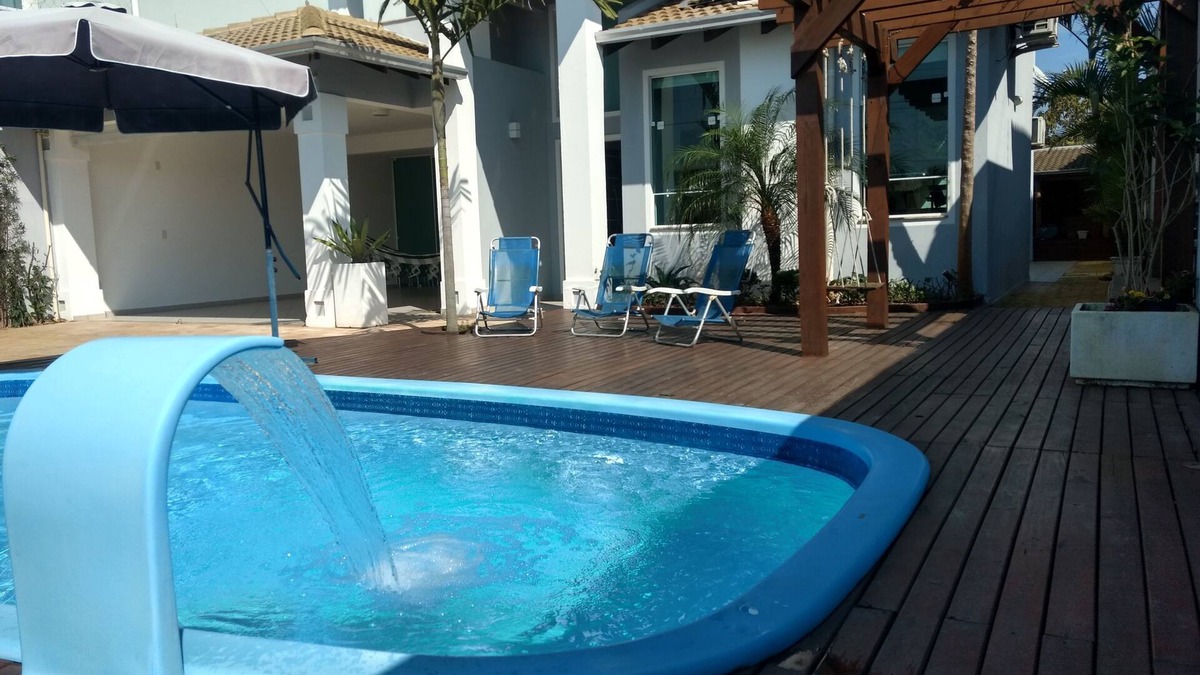 Canto Grande House | Beautiful house 4 suites with pool 100 Meters Mariscal Beach with pool.