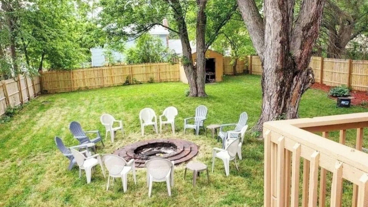 Roseville House | Beautiful house centrally located on .5 Acres