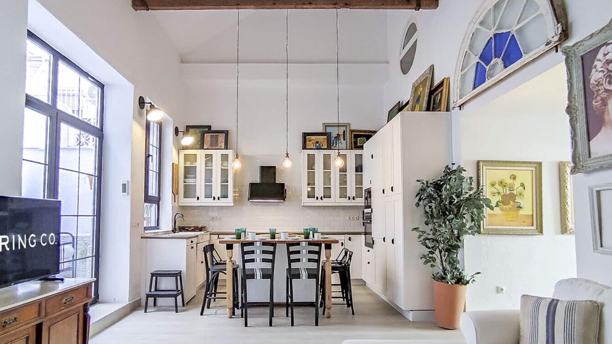 El Palo Ski Chalet | Beautiful House in Malaga by Sharing Co.