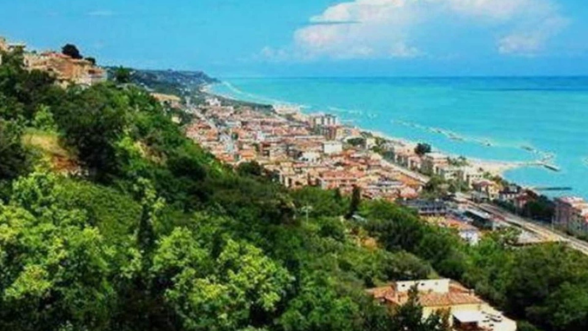 Cepagatti House | Beautiful house in the heart of the medieval village, between the mountains and beaches