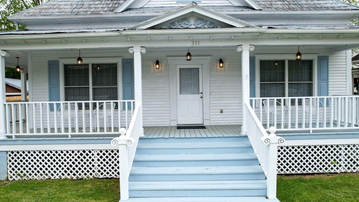 Greeneville House | Beautiful House in Johnson City