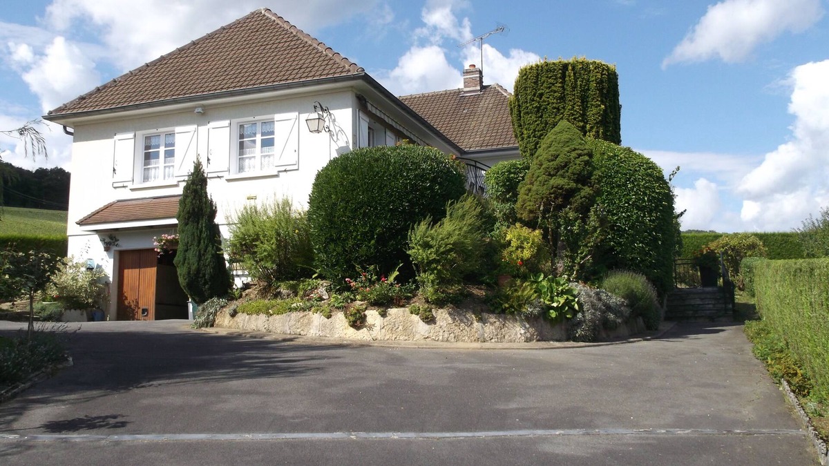 Hautvillers House | Beautiful house located in the heart of Champagne Cradle