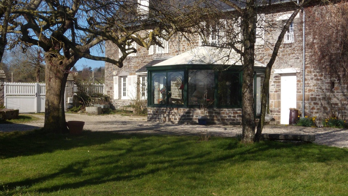 Granville House | Beautiful house, nice garden