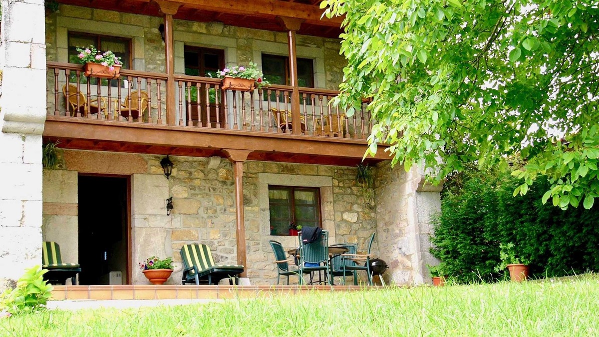 Villahormes Cottage | Beautiful house of the fifteenth century fully restored