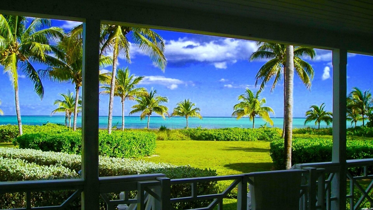 Freeport House | Beautiful House Right On The Beach, very private neighborhood with tennis