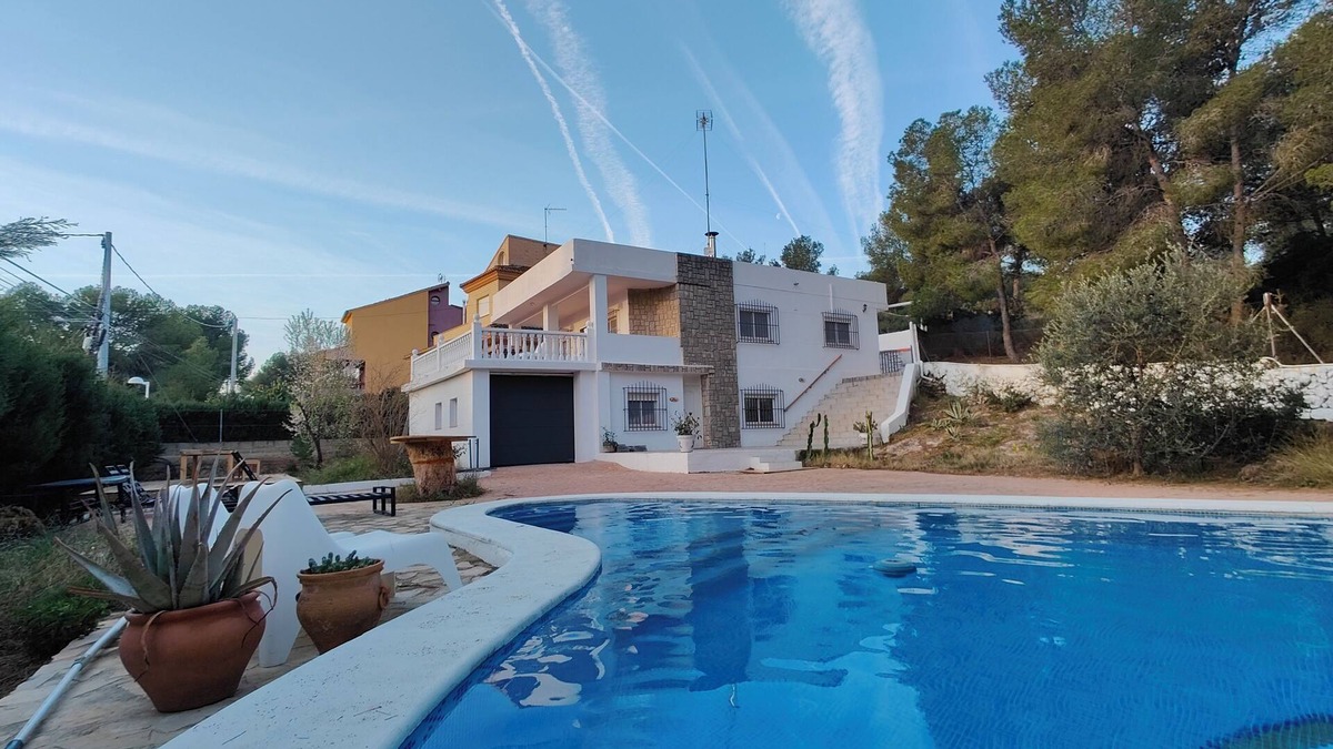 Naquera House | Beautiful house with pool in Náquera, Valencia