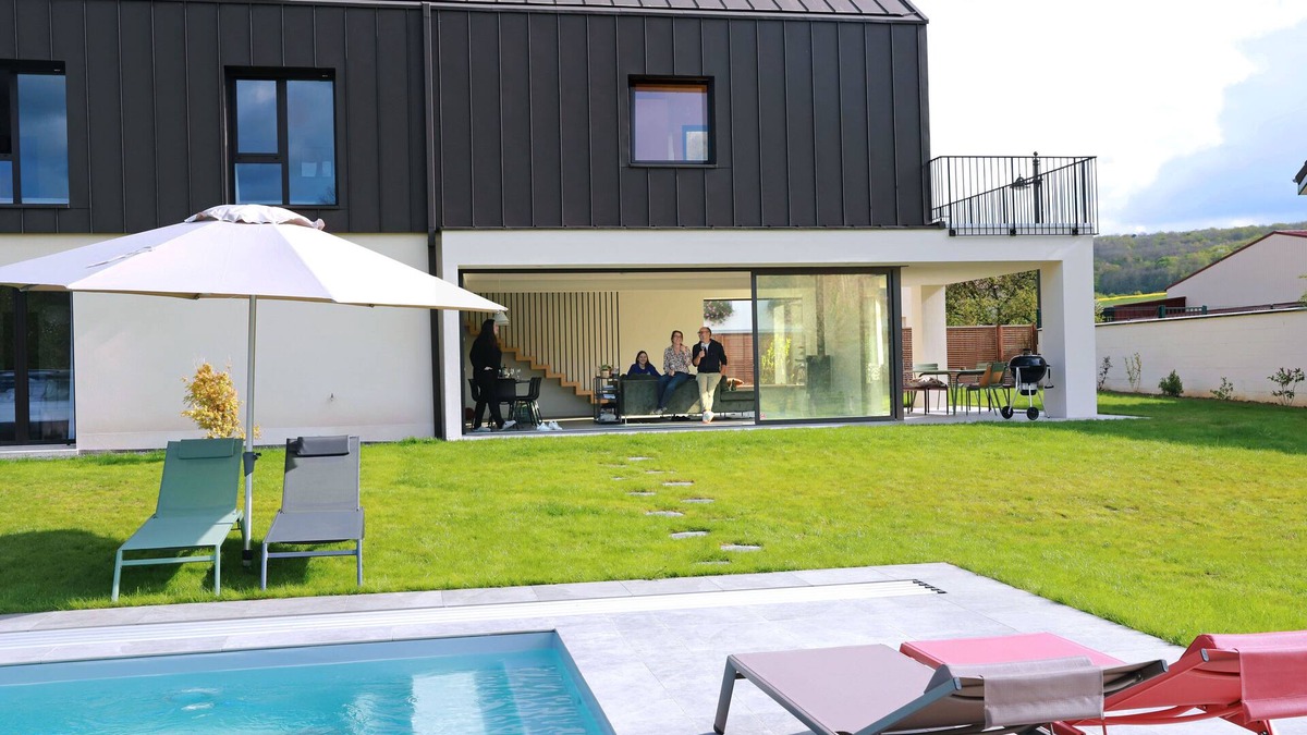 Cuchery House | Beautiful house with pool, ideal for groups