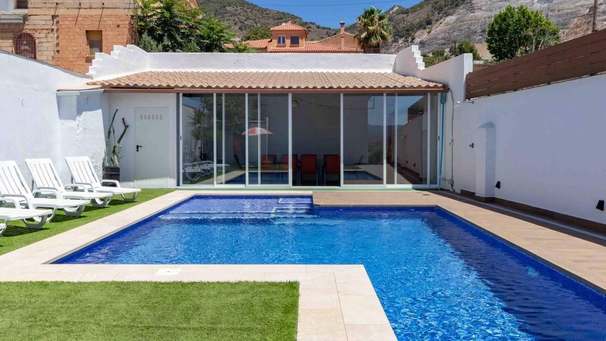 Padul Cottage | Beautiful house with pool and garden
