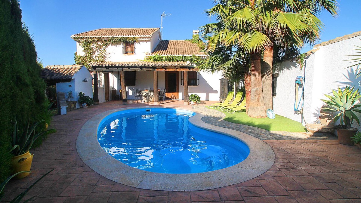 Padul Cottage | Beautiful house with private pool and fireplace