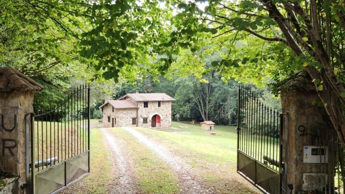Entrambasaguas Cottage | Beautiful independent stone houses absolute peace and beautiful surroundings. beaches