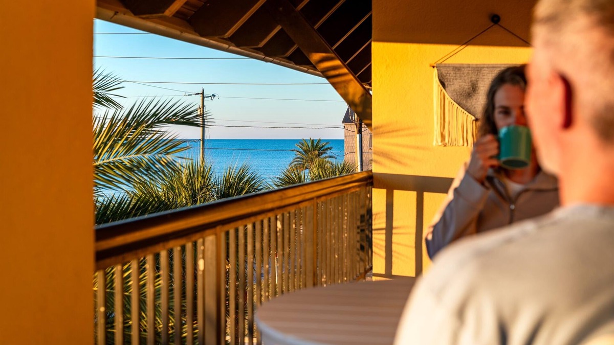 Mexico Beach Condo | Beautiful Inside | Ocean View | Pool + Hot Tub | Elevator