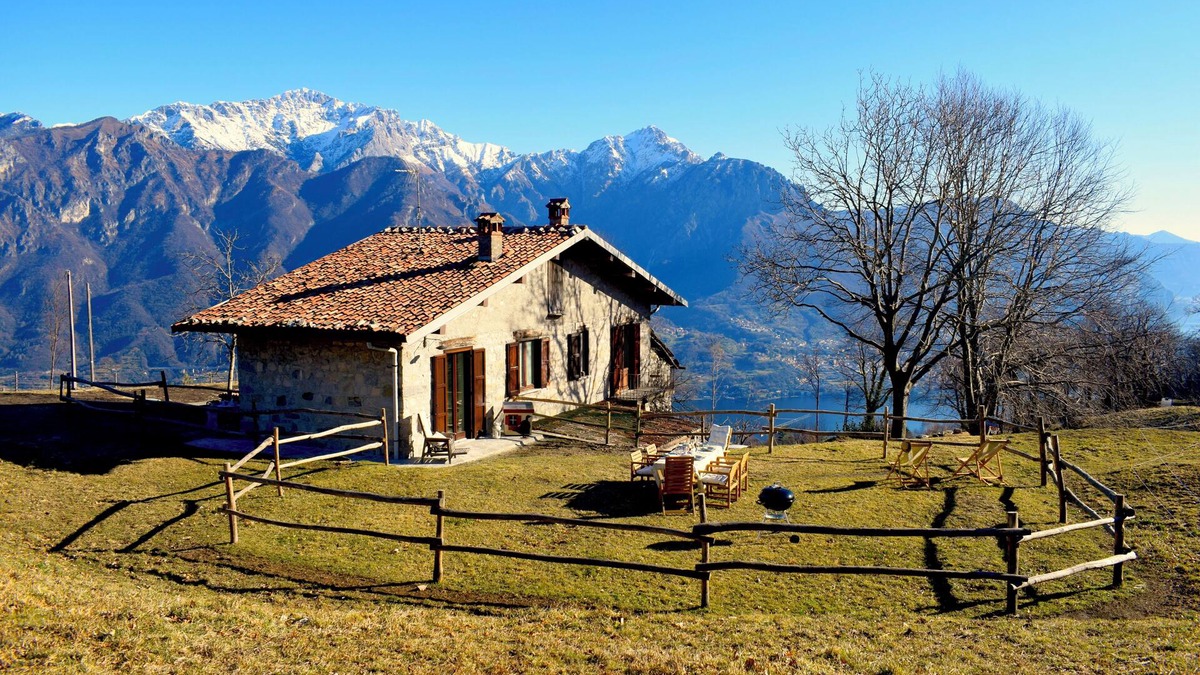 Civenna Cottage | Beautiful cottage a few miles from Bellagio with stunning views of Lake Como