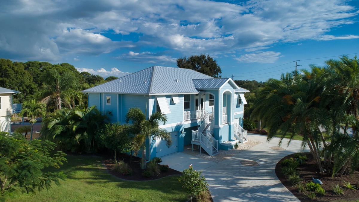 Cape Haze House | Beautiful Key West style House- Water lover's dream - dock access with kayaks