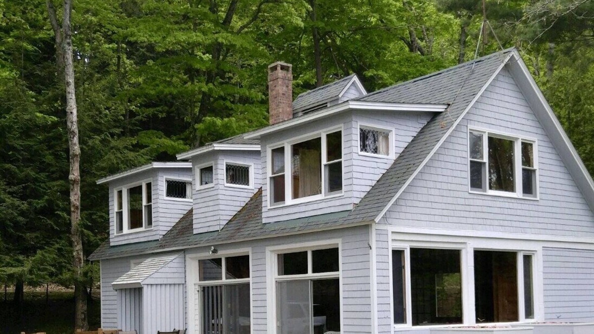 Manistee House | Beautiful Lake Front Cottage