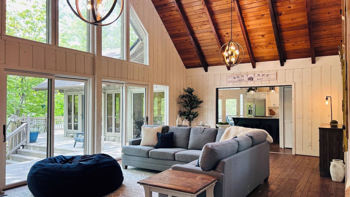 Jasper House | Beautiful Lake Home in N GA - Kayaks/Fishing/Golf