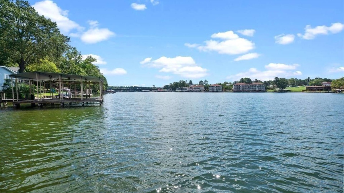 Rockwell House | Beautiful lake house. Private dock, 7 bedrooms