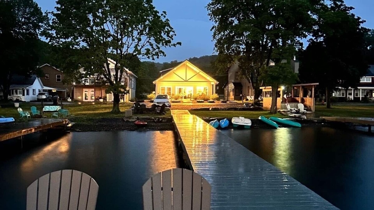 Lodi House | Beautiful Lake Level home, absolutely no stairs inside or out!