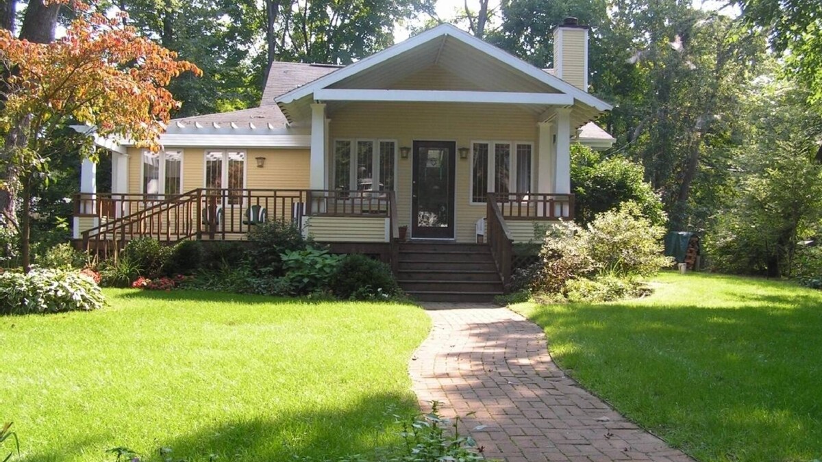Union Pier Cottage | Beautiful Lake Michigan Retreat in Union Pier, Michigan.