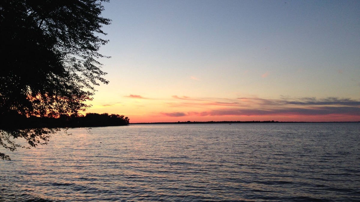 Isle La Motte House | Beautiful Lakefront Home With Amazing Views!