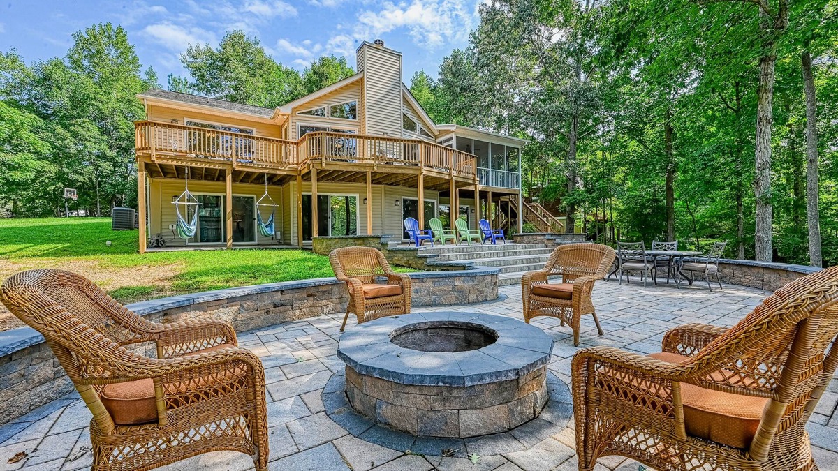 Mineral House | Beautiful lakefront home with large deck, firepit, dock