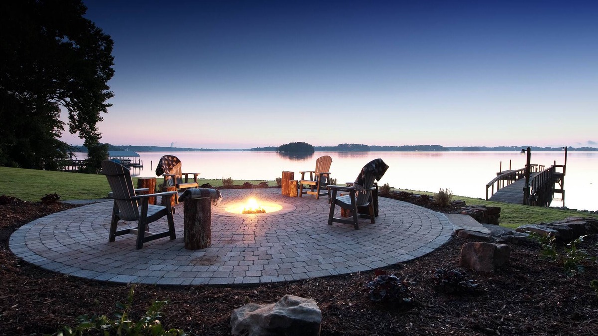 Denver House | Beautiful Lakefront Home - Huge Views