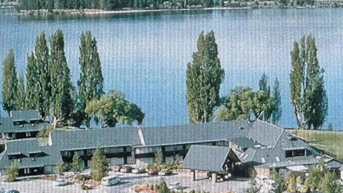 Wanaka Resort | Beautiful Lakefront Resort