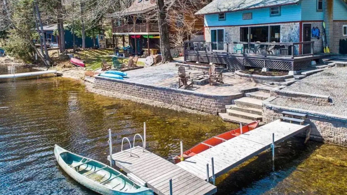 Newbury House | Beautiful lakefront Summer Lake House & Ski Cottage near Mt. Sunapee