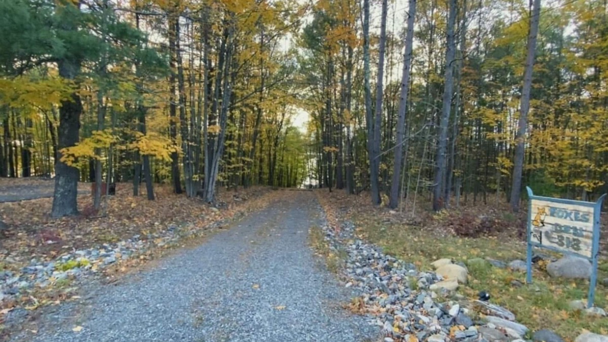 Northville Cabin | Beautiful Lakefront cabin with dock. 30 minutes from Saratoga Springs.