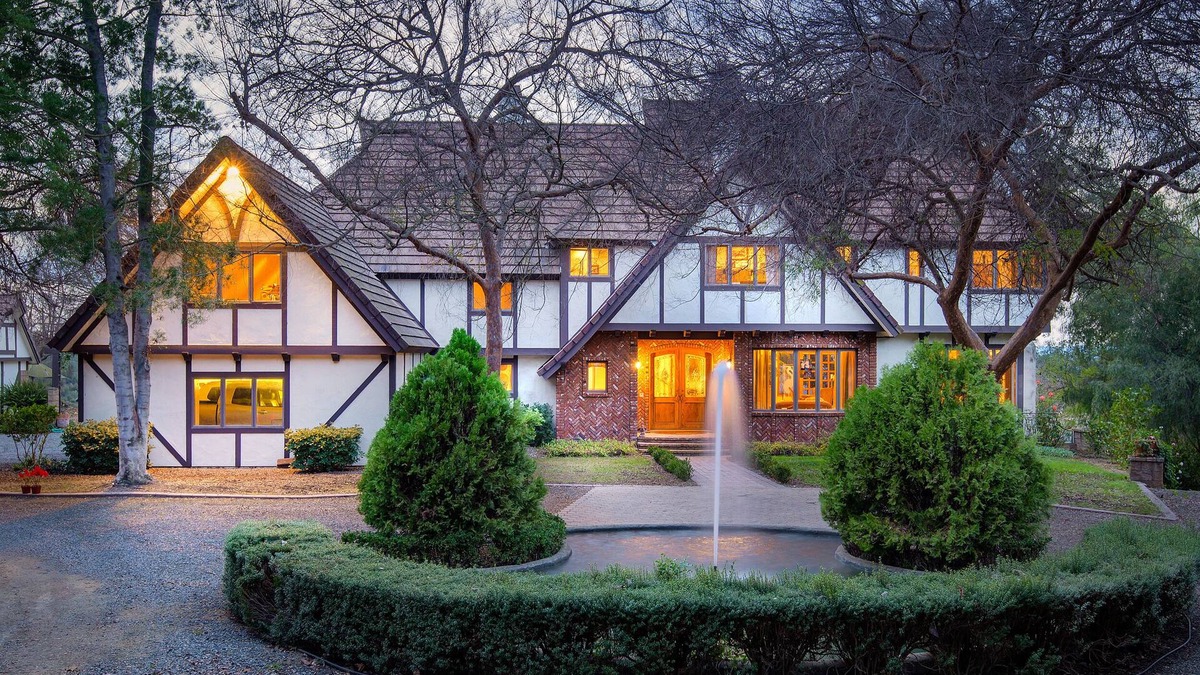 Valley Center House | Beautiful Large Tudor Retreat Home on 40 peaceful acres