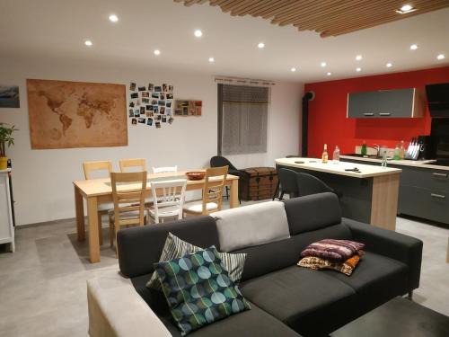 Chanac House | Beautiful little house in village
