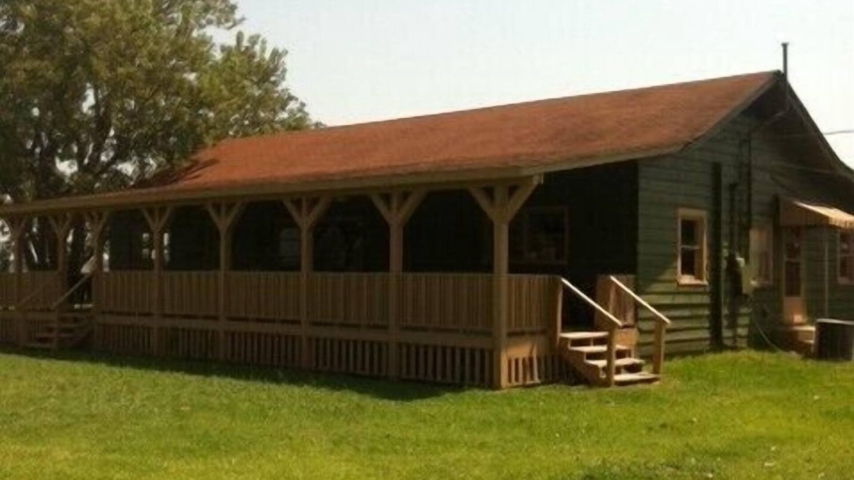 Helena Cabin | beautiful lodge in a relaxed country setting!