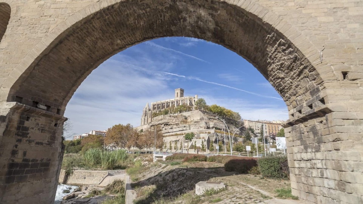Centre Historic de Manresa Apartment | Beautiful Loft Three in Manresa