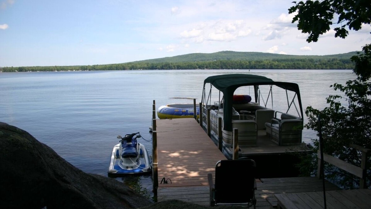 South Effingham Cabin | Beautiful log cabin on clear serene Province Lake with private beach.